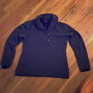 The north face sweater